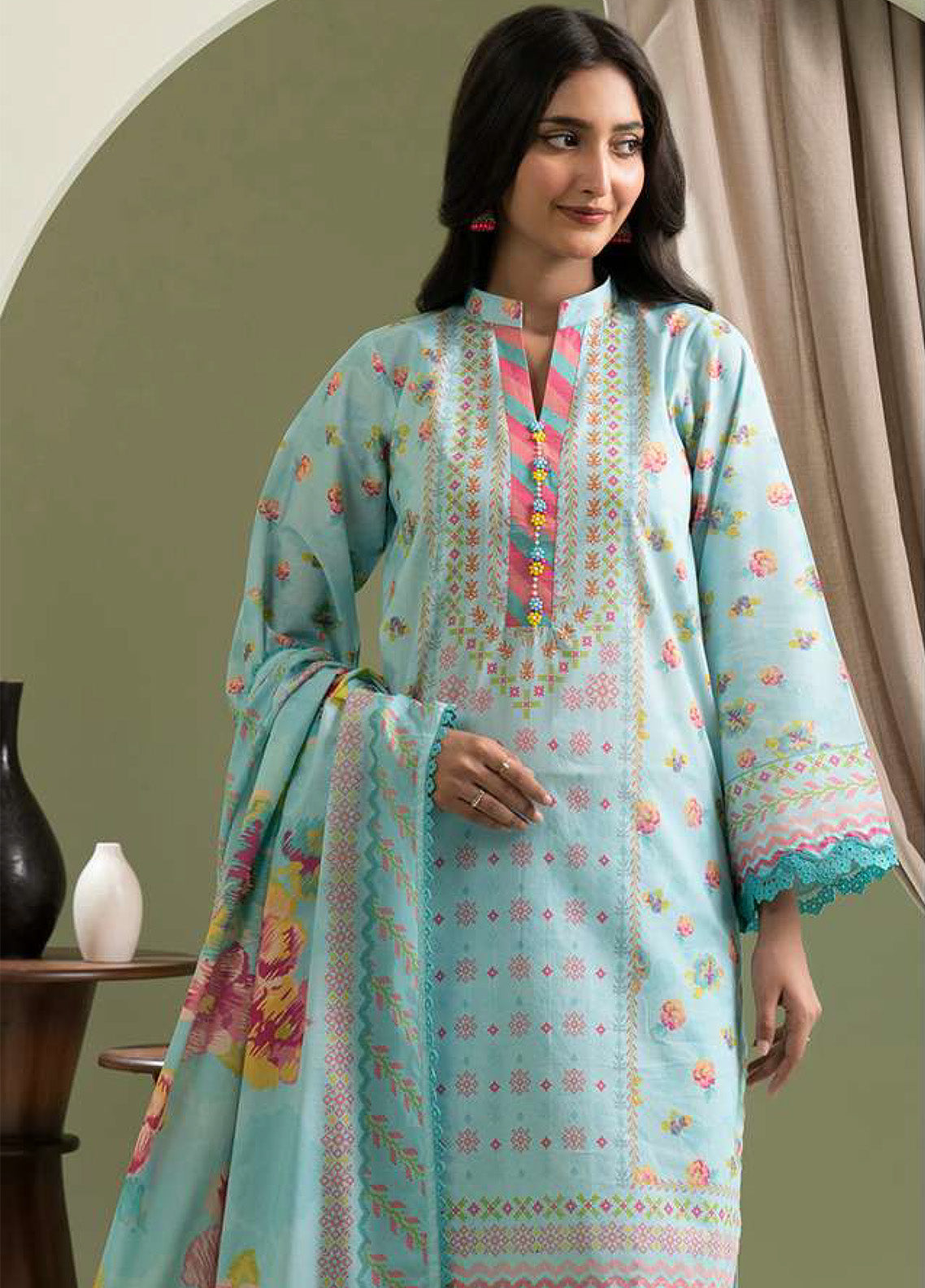 Zellbury Printed Lawn 3 Piece Unstitched Suit WUS25X30510 Zellbury Printed Lawn 3 Piece Unstitched Suit WUS25X30510