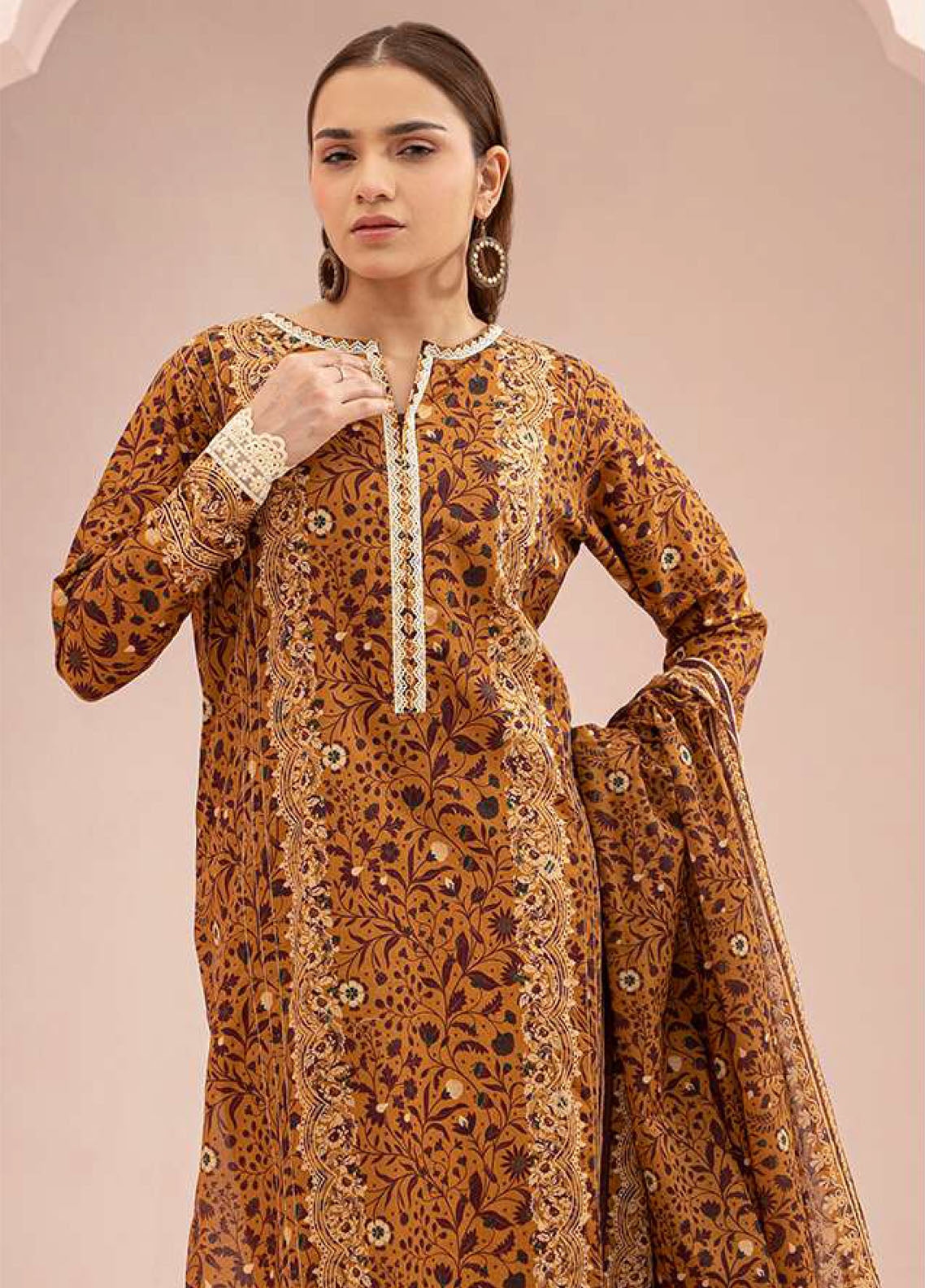 Zellbury Printed Lawn 3 Piece Unstitched Suit WUS25X30720 Zellbury Printed Lawn 3 Piece Unstitched Suit WUS25X30720