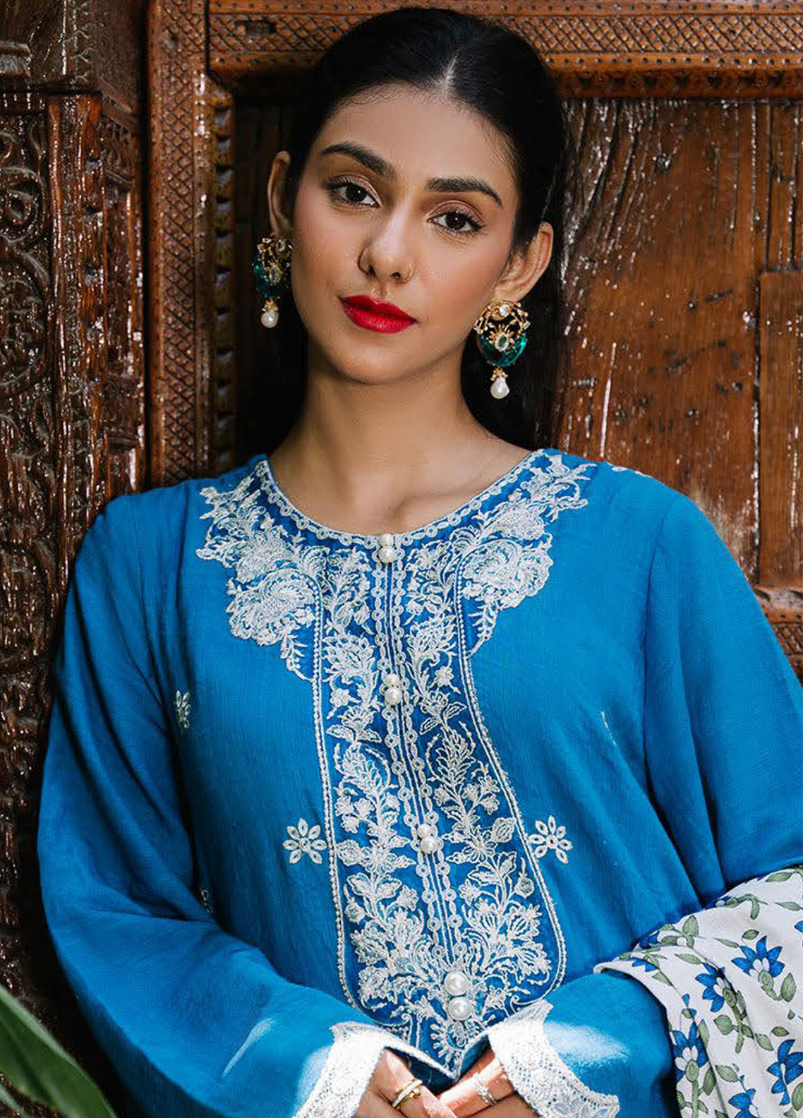 Zellbury Signature Embroidered Khaddar 3 Piece Unstitched Suit WUW24E30323 Zellbury Signature Embroidered Khaddar 3 Piece Unstitched Suit WUW24E30323