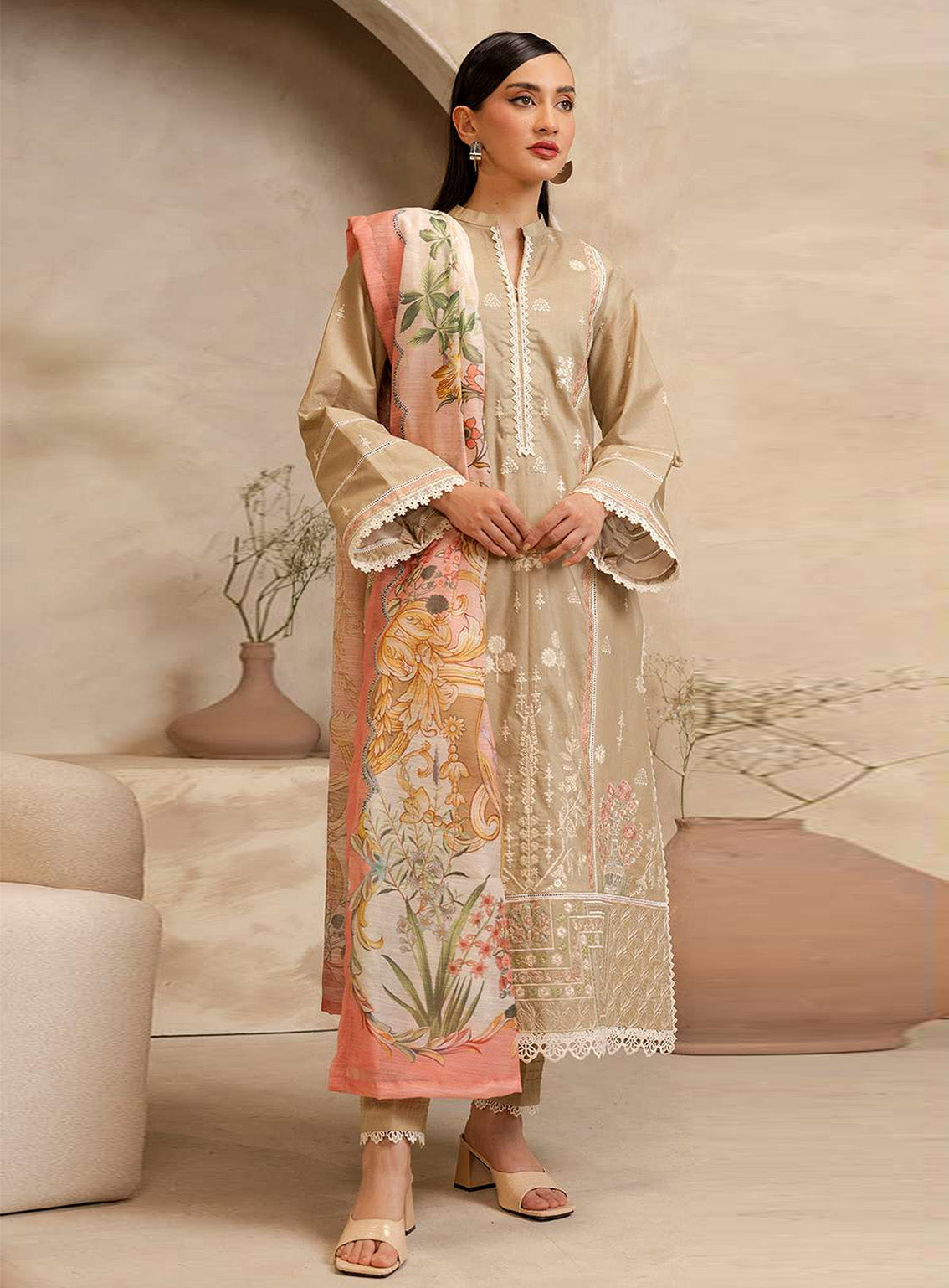 Zellbury Signature Embroidered Lawn 3 Piece Unstitched Suit WUS25E30072 Zellbury Signature Embroidered Lawn 3 Piece Unstitched Suit WUS25E30072