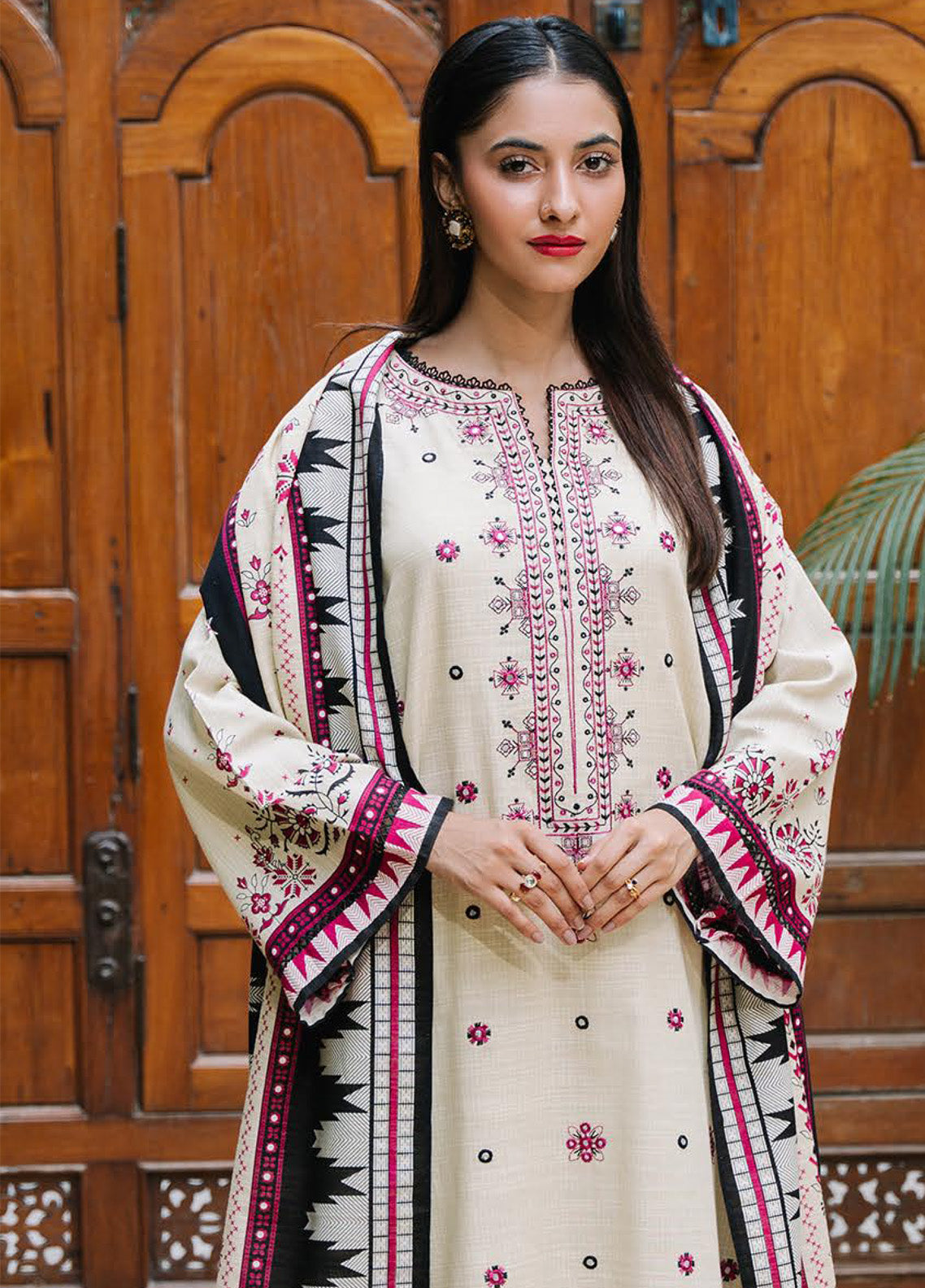 Zellbury Winter Embroidered Khaddar 2 Piece Unstitched Suit WUW24E20173 Zellbury Winter Embroidered Khaddar 2 Piece Unstitched Suit WUW24E20173