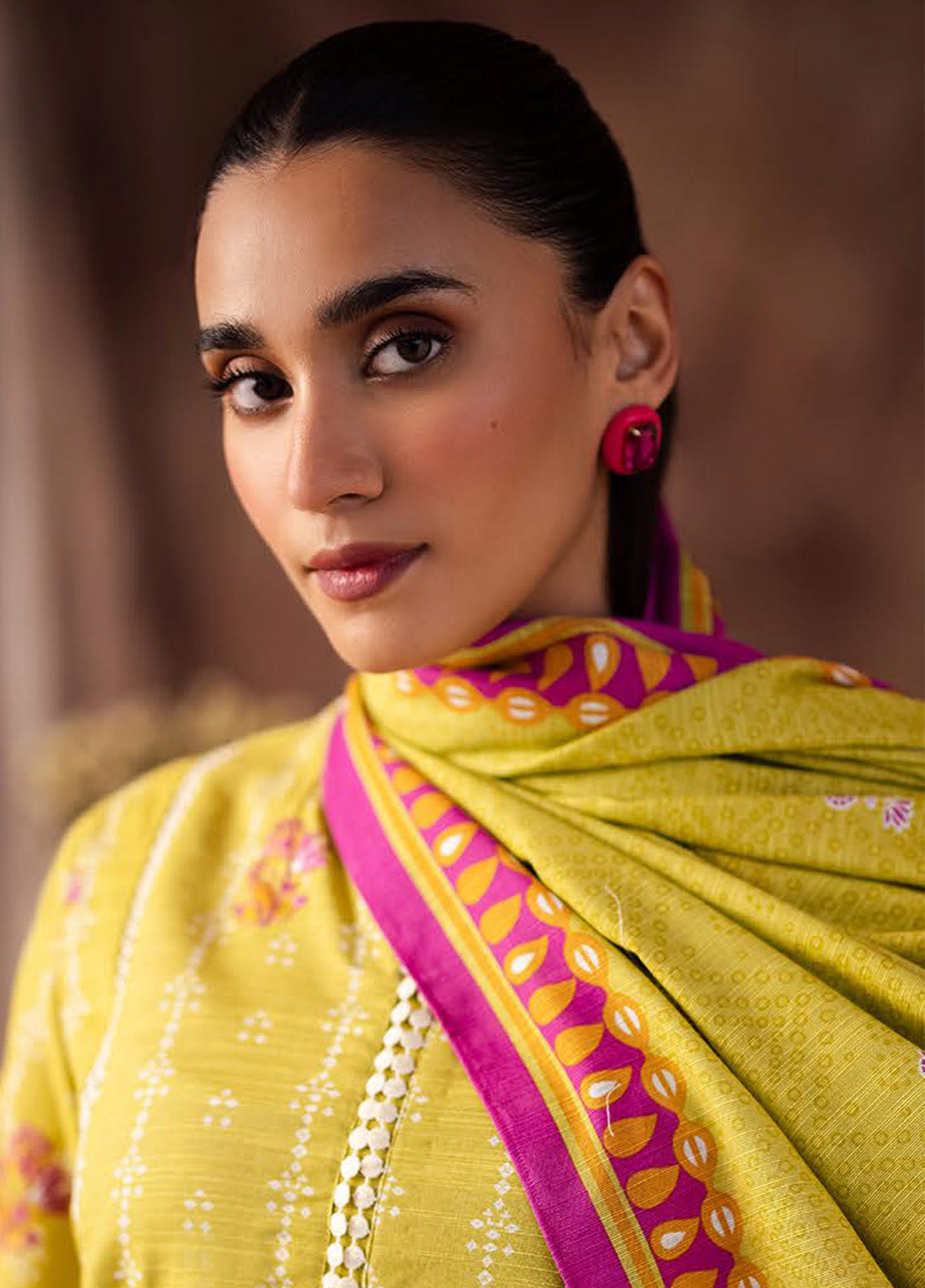 Zellbury Winter Embroidered Khaddar 2 Piece Unstitched Suit WUW24E20174 Zellbury Winter Embroidered Khaddar 2 Piece Unstitched Suit WUW24E20174