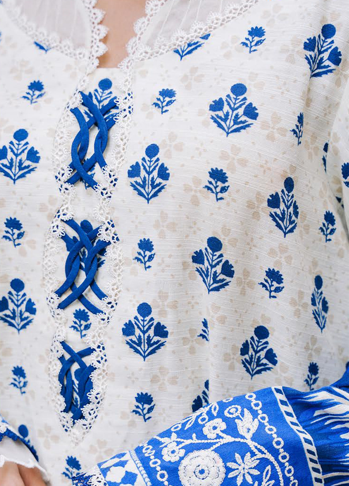 Zellbury Winter Embroidered Khaddar 2 Piece Unstitched Suit WUW24E20265 Zellbury Winter Embroidered Khaddar 2 Piece Unstitched Suit WUW24E20265