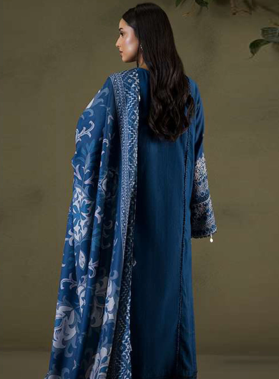 Zellbury Winter Shawl Embroidered Khaddar 3 Piece Unstitched Suit WUW25E30234 Zellbury Winter Shawl Embroidered Khaddar 3 Piece Unstitched Suit WUW25E30234