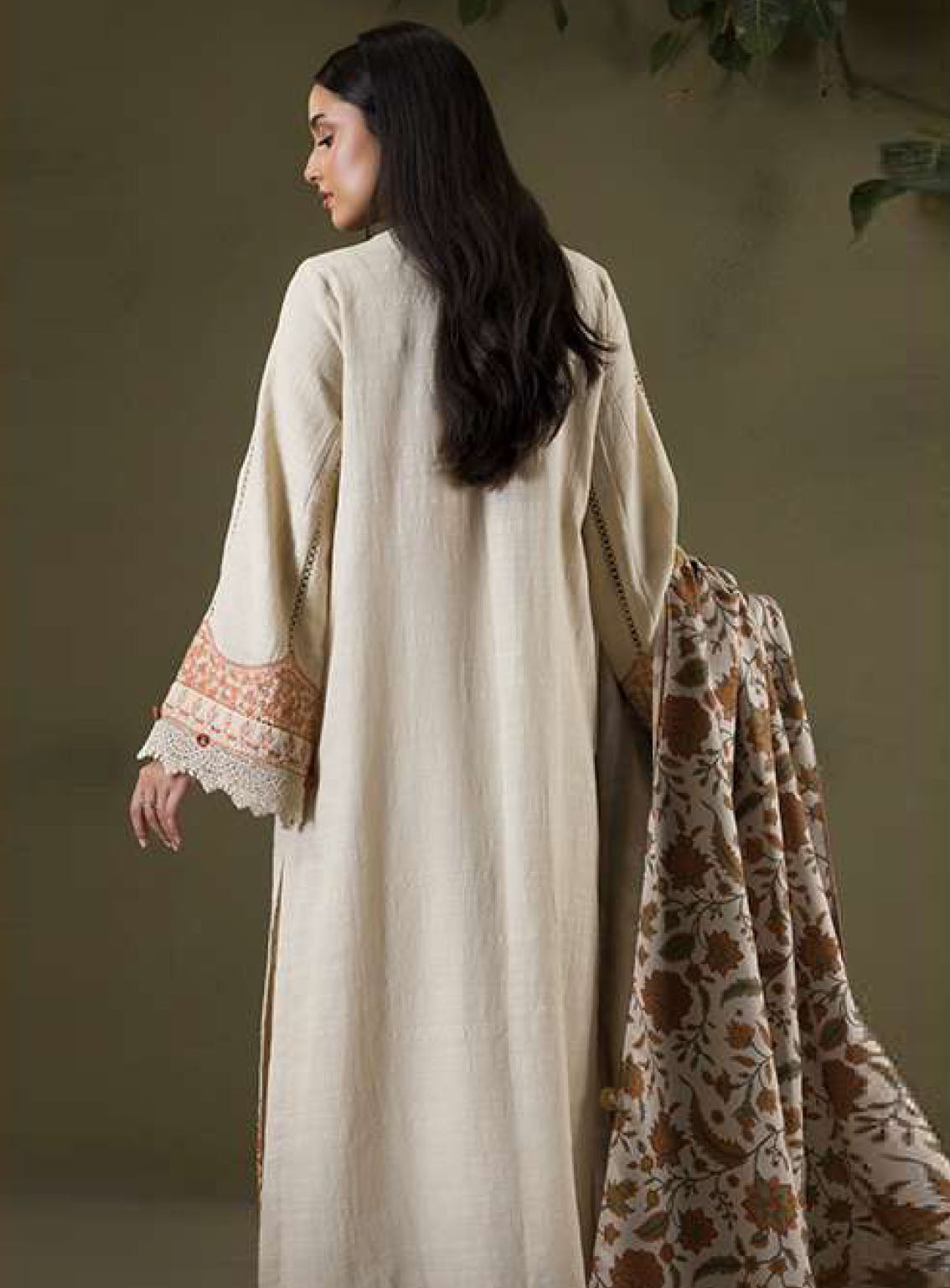 Zellbury Winter Shawl Embroidered Khaddar 3 Piece Unstitched Suit WUW25E30235 Zellbury Winter Shawl Embroidered Khaddar 3 Piece Unstitched Suit WUW25E30235