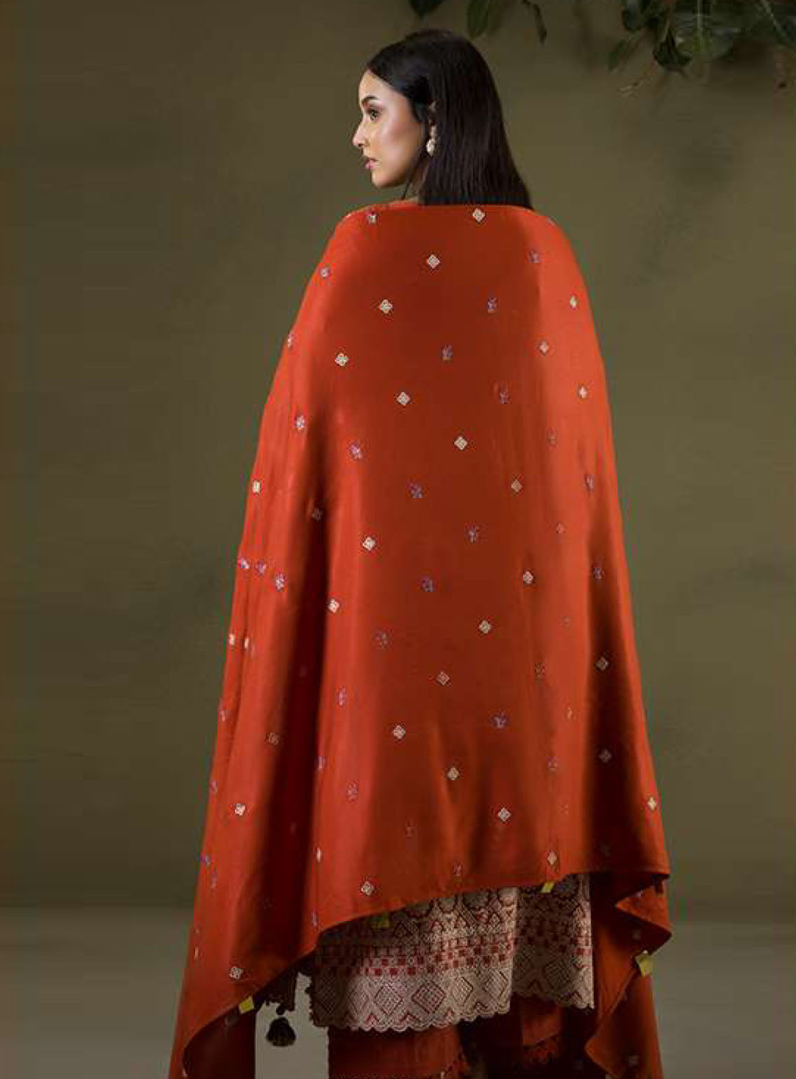 Zellbury Winter Shawl Embroidered Khaddar 3 Piece Unstitched Suit WUW25E30241 Zellbury Winter Shawl Embroidered Khaddar 3 Piece Unstitched Suit WUW25E30241