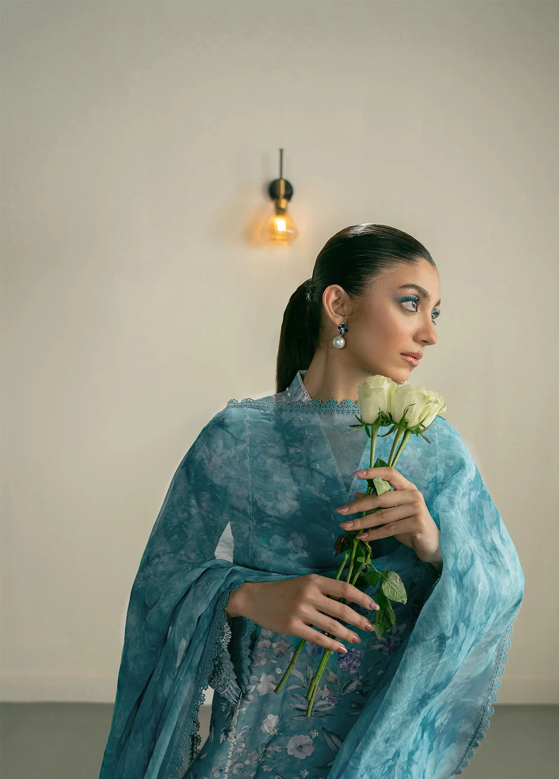 Zephyr By Ayzel Embroidered Lawn 3 Piece Unstitched Suit AF26ZCV3 D-04 ARIN Zephyr By Ayzel Embroidered Lawn 3 Piece Unstitched Suit AF26ZCV3 D-04 ARIN