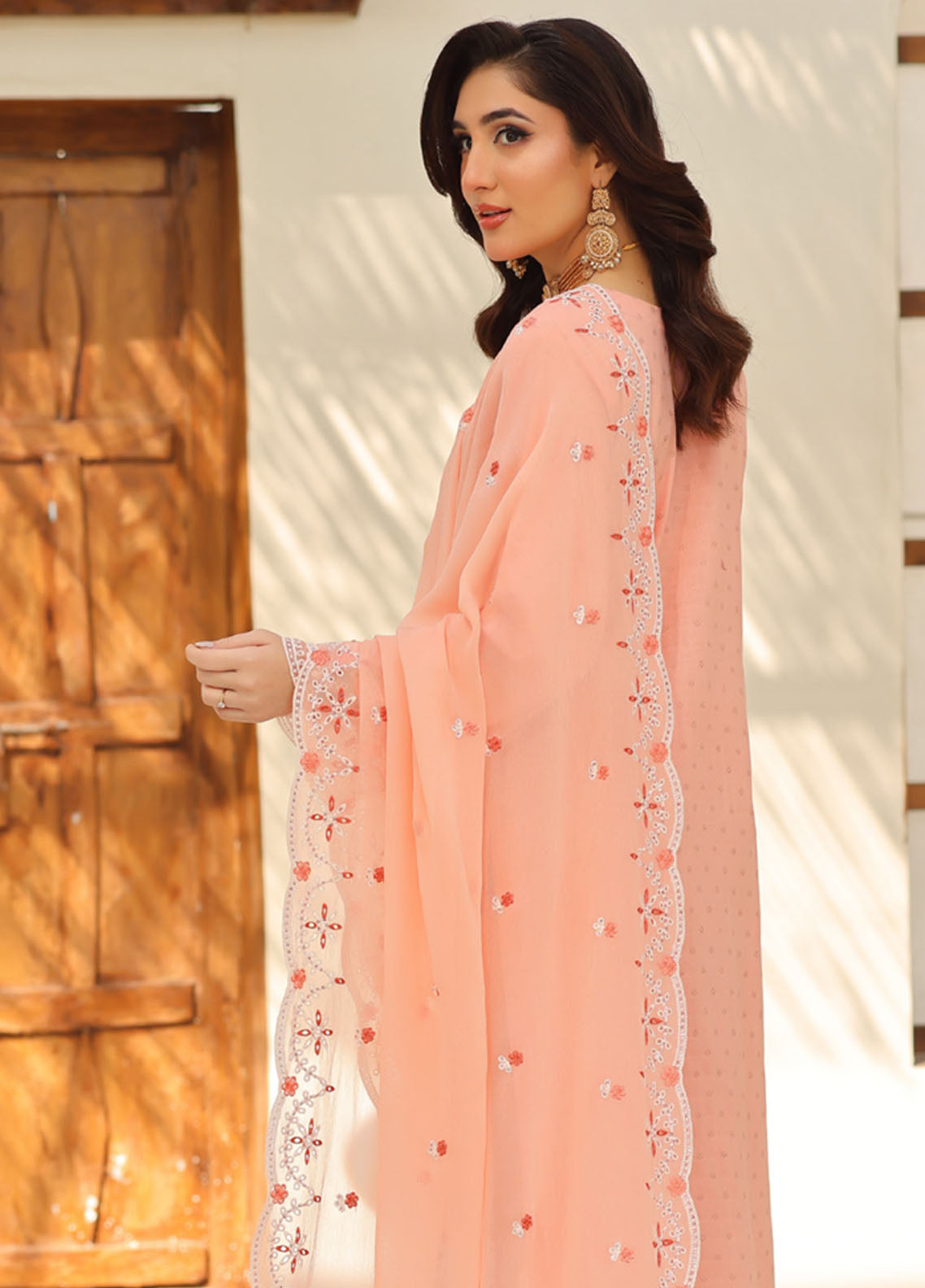 Ziva By Schick Embroidered Doriya Lawn 3 Piece Unstitched Suit SDH26ZEBJ D-01 Ziva By Schick Embroidered Doriya Lawn 3 Piece Unstitched Suit SDH26ZEBJ D-01