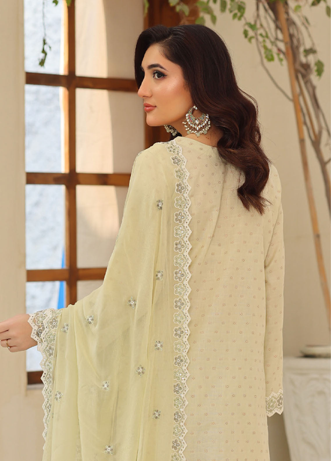 Ziva By Schick Embroidered Doriya Lawn 3 Piece Unstitched Suit SDH26ZEBJ D-03 Ziva By Schick Embroidered Doriya Lawn 3 Piece Unstitched Suit SDH26ZEBJ D-03