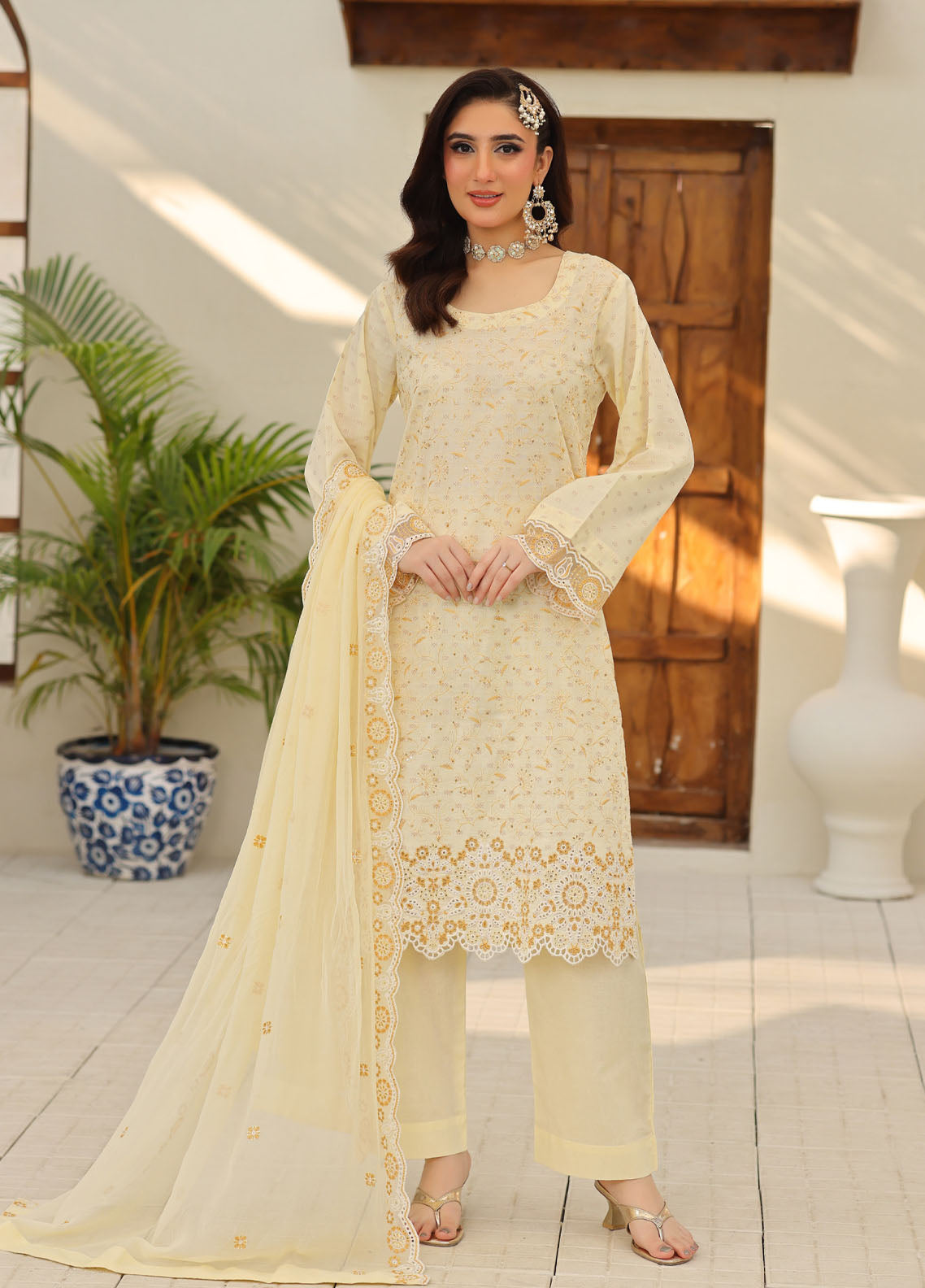 Ziva By Schick Embroidered Doriya Lawn 3 Piece Unstitched Suit SDH26ZEBJ D-05 Ziva By Schick Embroidered Doriya Lawn 3 Piece Unstitched Suit SDH26ZEBJ D-05