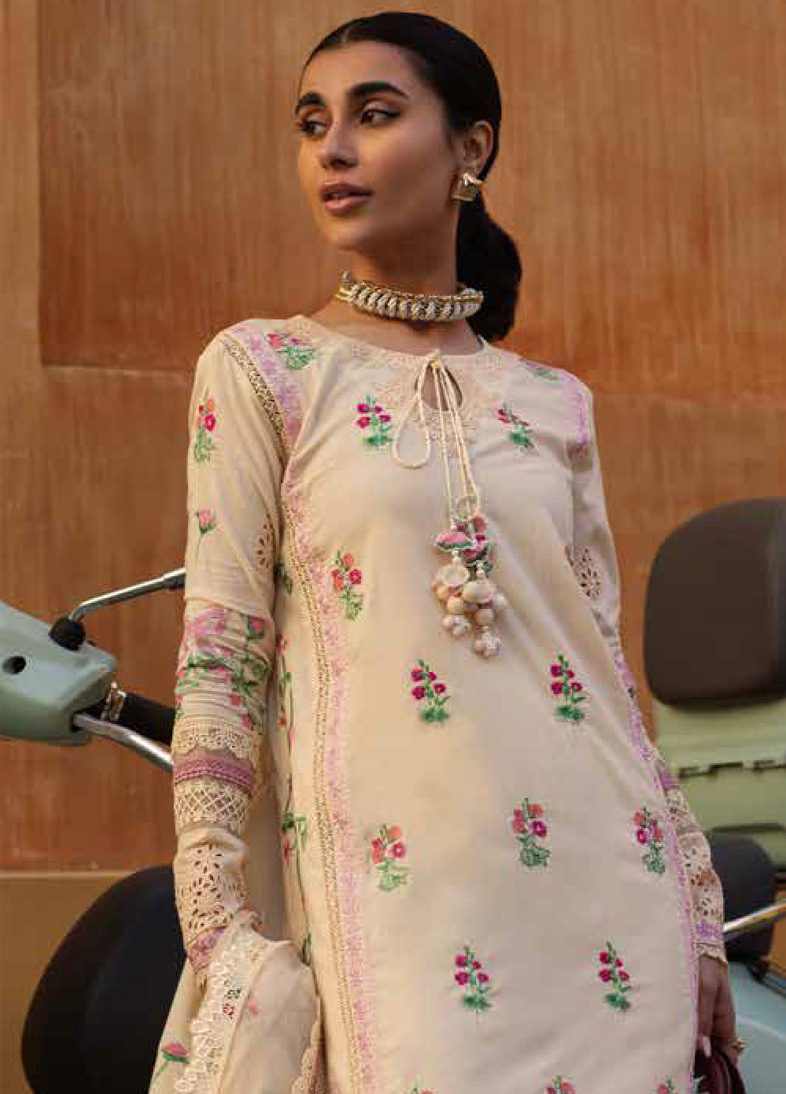 Zoha By Ansab Jahangir Embroidered Lawn 3 Piece Unstitched Suit AJ25Z D-05 ROSALIE Zoha By Ansab Jahangir Embroidered Lawn 3 Piece Unstitched Suit AJ25Z D-05 ROSALIE