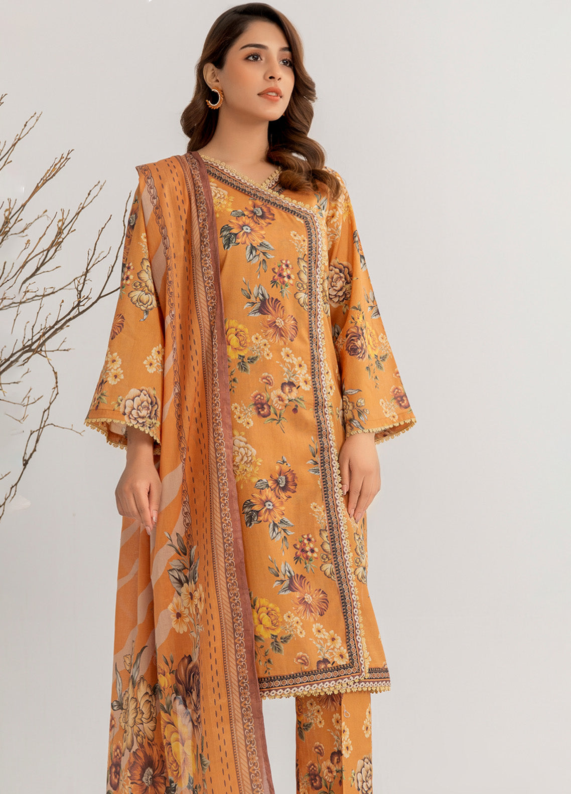 Zohra By Motifz Printed Lawn 3 Piece Unstitched Suit MT24Z D-01 Zohra By Motifz Printed Lawn 3 Piece Unstitched Suit MT24Z D-01