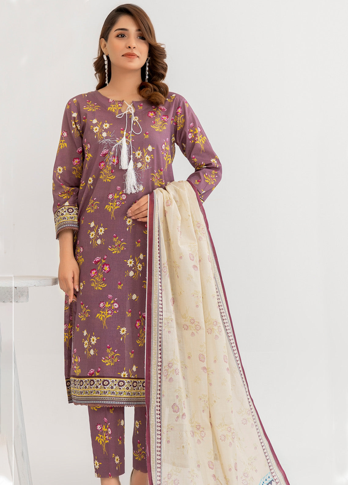 Zohra By Motifz Printed Lawn 3 Piece Unstitched Suit MT24Z D-09 Zohra By Motifz Printed Lawn 3 Piece Unstitched Suit MT24Z D-09