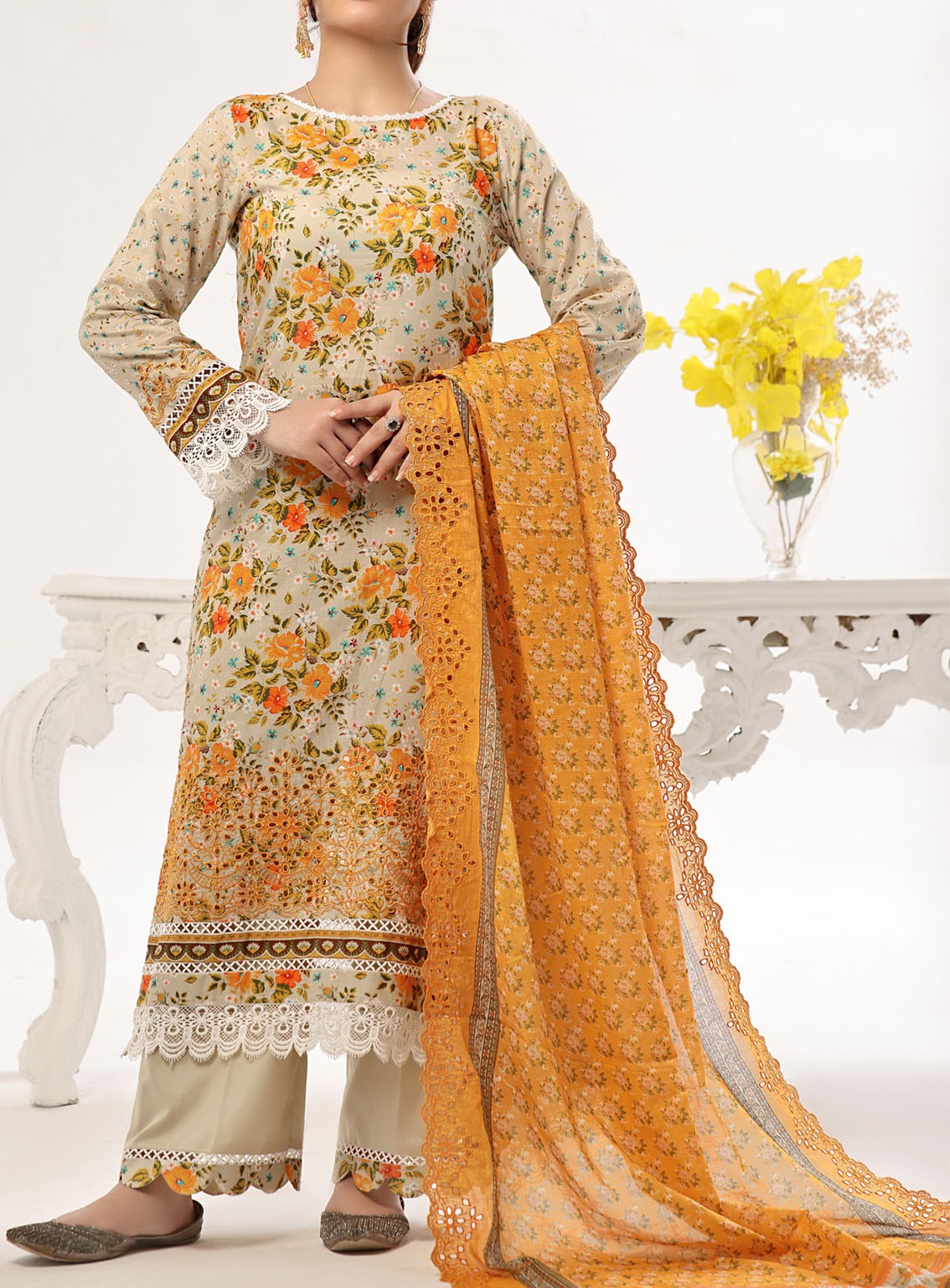 Zynah By VS Textile Chikankari Lawn 3 Piece Unstitched Suit VS24CL D-332 Zynah By VS Textile Chikankari Lawn 3 Piece Unstitched Suit VS24CL D-332