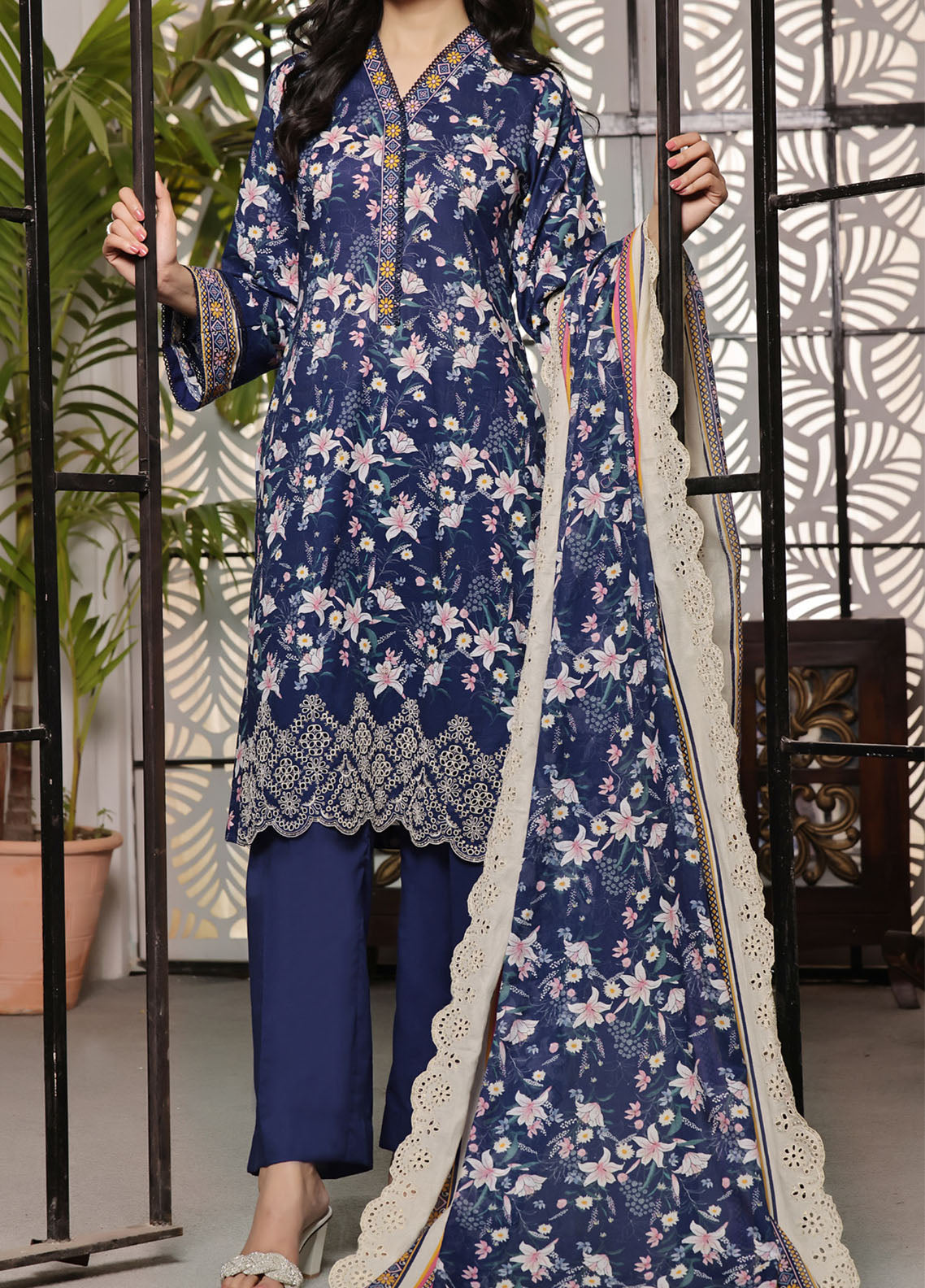 Zynah By VS Textile Digital Chikankari Lawn 3 Piece Unstitched Suit VS24ZDCLV1 D-80 Zynah By VS Textile Digital Chikankari Lawn 3 Piece Unstitched Suit VS24ZDCLV1 D-80