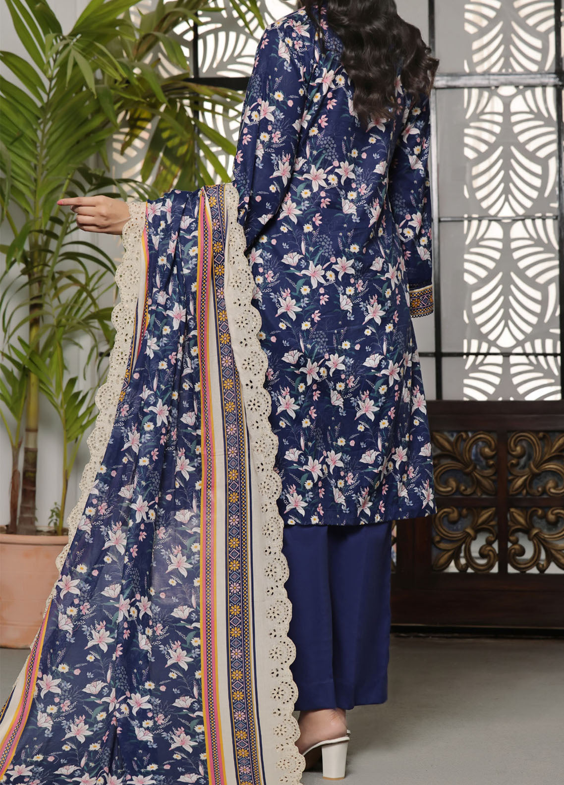 Zynah By VS Textile Digital Chikankari Lawn 3 Piece Unstitched Suit VS24ZDCLV1 D-80 Zynah By VS Textile Digital Chikankari Lawn 3 Piece Unstitched Suit VS24ZDCLV1 D-80