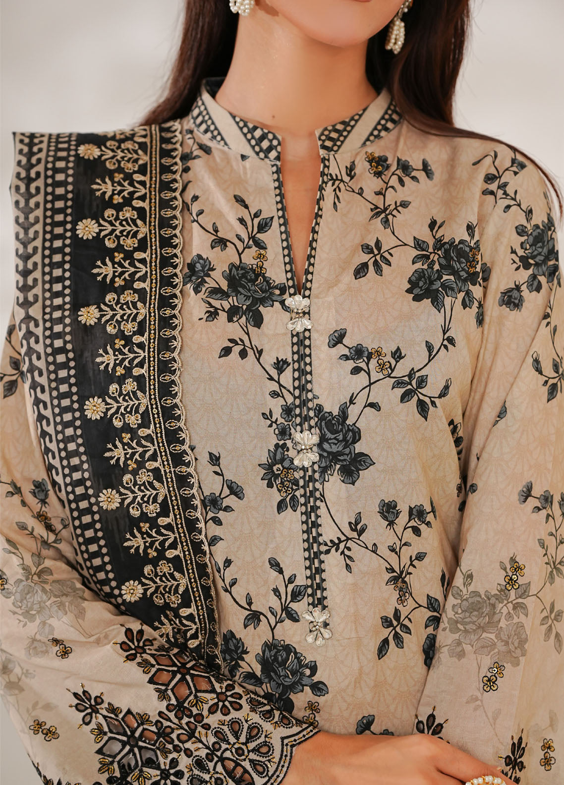Zynah By VS Textile Premium Chikankari Lawn 3 Piece Unstitched Suit VS26ZPCV1 D-686 Zynah By VS Textile Premium Chikankari Lawn 3 Piece Unstitched Suit VS26ZPCV1 D-686