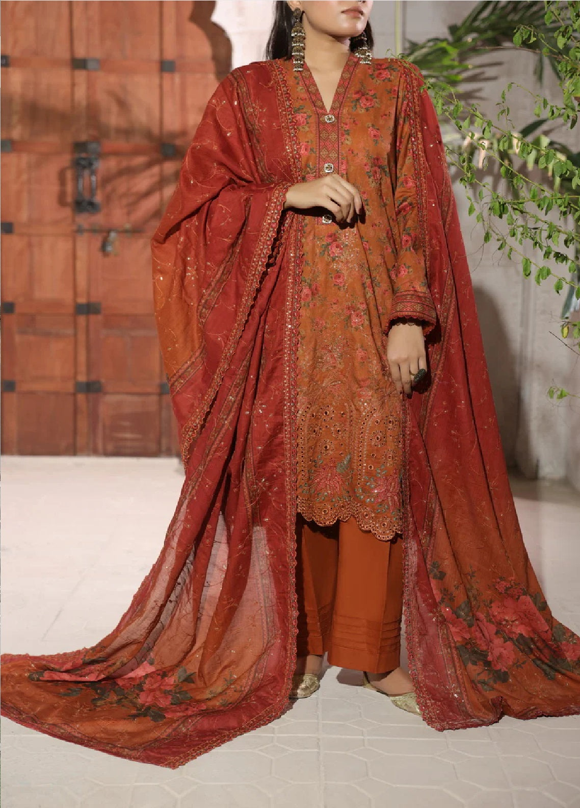 Zynah By VS Textile Premium Chikankari Lawn 3 Piece Unstitched Suit VS26ZPCV12 D-696 Zynah By VS Textile Premium Chikankari Lawn 3 Piece Unstitched Suit VS26ZPCV12 D-696