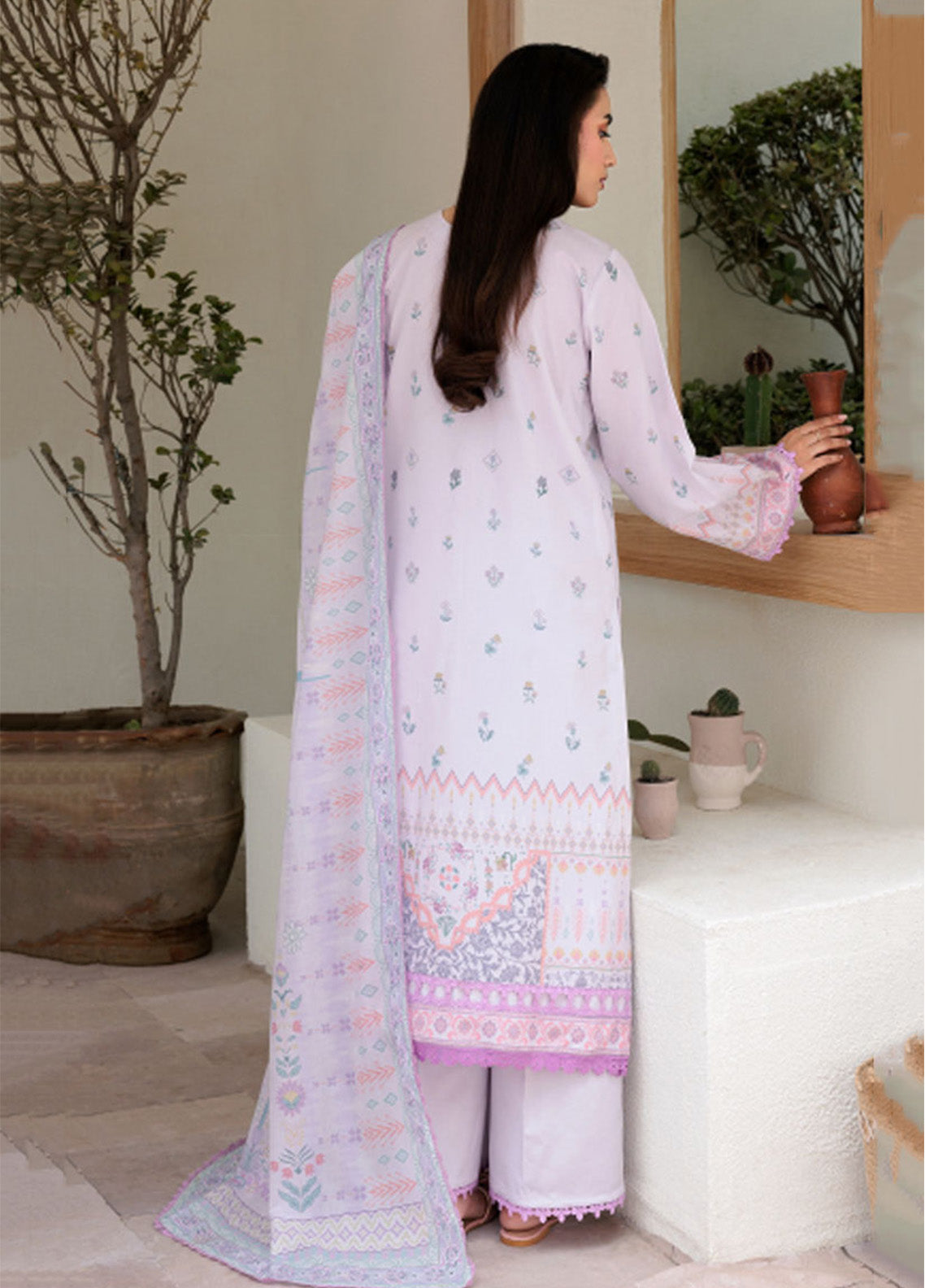 Zync By Florent Digital Printed Lawn 3 Piece Unstitched Suit FL25ZDWV3 D-3A Zync By Florent Digital Printed Lawn 3 Piece Unstitched Suit FL25ZDWV3 D-3A