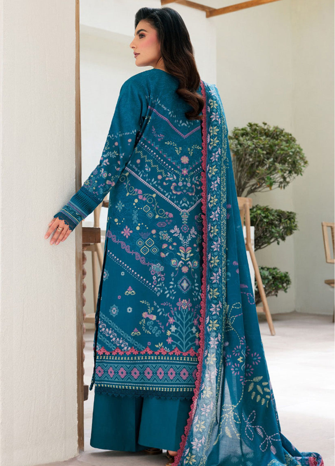 Zync By Florent Digital Printed Lawn 3 Piece Unstitched Suit FL25ZDWV3 D-4A Zync By Florent Digital Printed Lawn 3 Piece Unstitched Suit FL25ZDWV3 D-4A