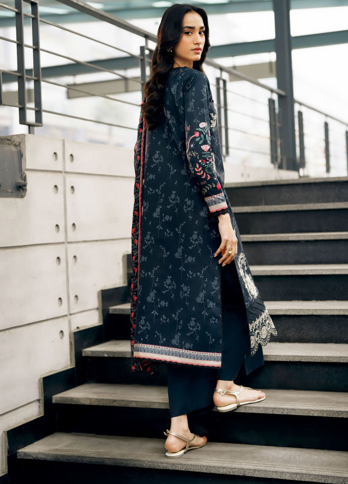 Zync By Florent Embroidered Lawn 3 Piece Unstitched Suit FL26ZSEV2 D-1B Zync By Florent Embroidered Lawn 3 Piece Unstitched Suit FL26ZSEV2 D-1B