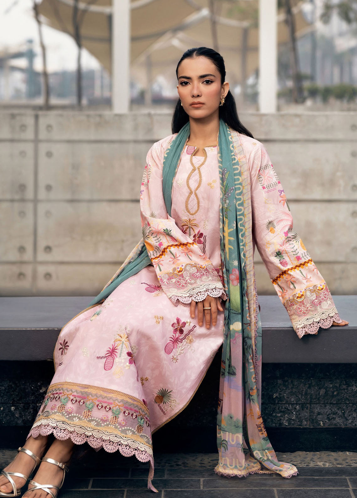 Zync By Florent Embroidered Lawn 3 Piece Unstitched Suit FL26ZSEV2 D-4B Zync By Florent Embroidered Lawn 3 Piece Unstitched Suit FL26ZSEV2 D-4B