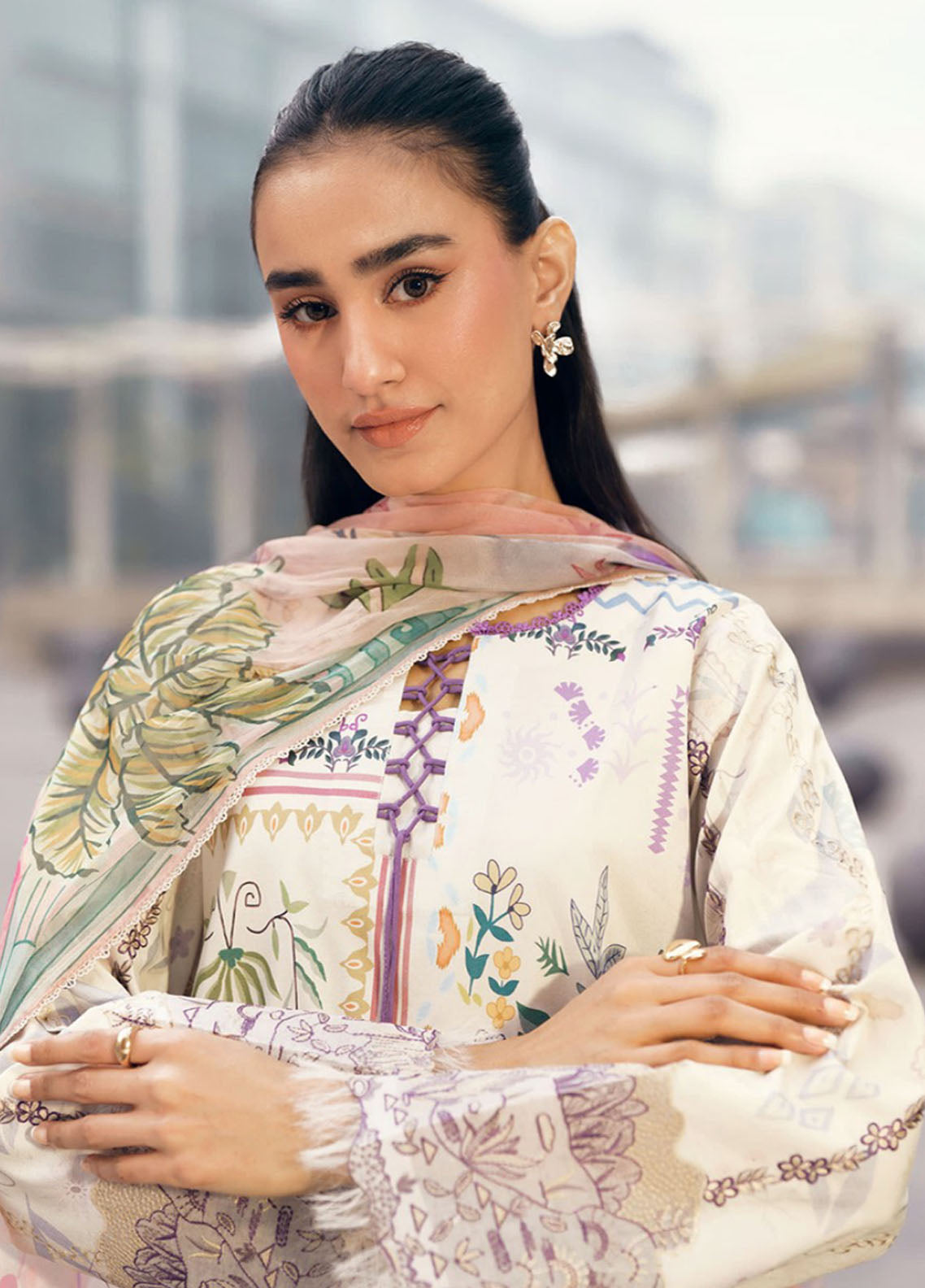 Zync By Florent Embroidered Lawn 3 Piece Unstitched Suit FL26ZSEV2 D-9A Zync By Florent Embroidered Lawn 3 Piece Unstitched Suit FL26ZSEV2 D-9A