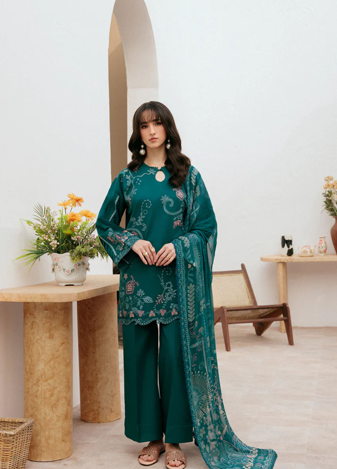 Zync By Florent Luxury Embroidered Lawn 3 Piece Unstitched Suit FL26ZLL D-FZ-1A Zync By Florent Luxury Embroidered Lawn 3 Piece Unstitched Suit FL26ZLL D-FZ-1A