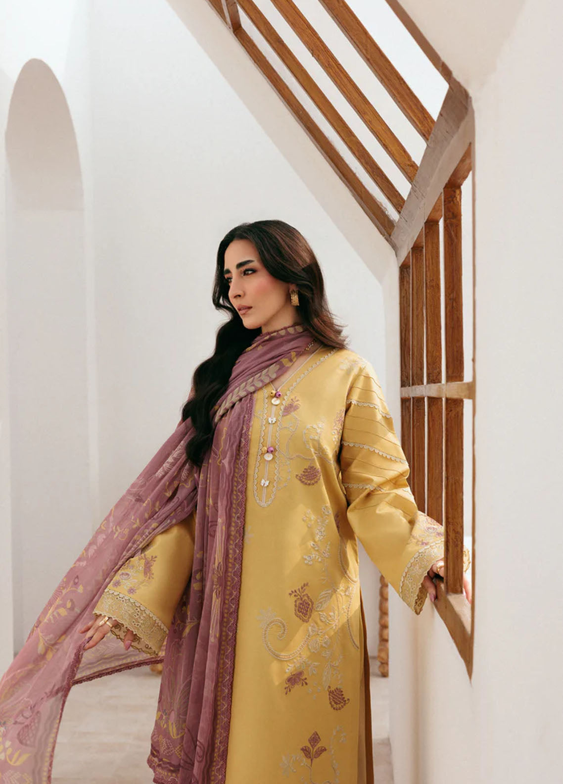Zync By Florent Luxury Embroidered Lawn 3 Piece Unstitched Suit FL26ZLL D-FZ-1B Zync By Florent Luxury Embroidered Lawn 3 Piece Unstitched Suit FL26ZLL D-FZ-1B