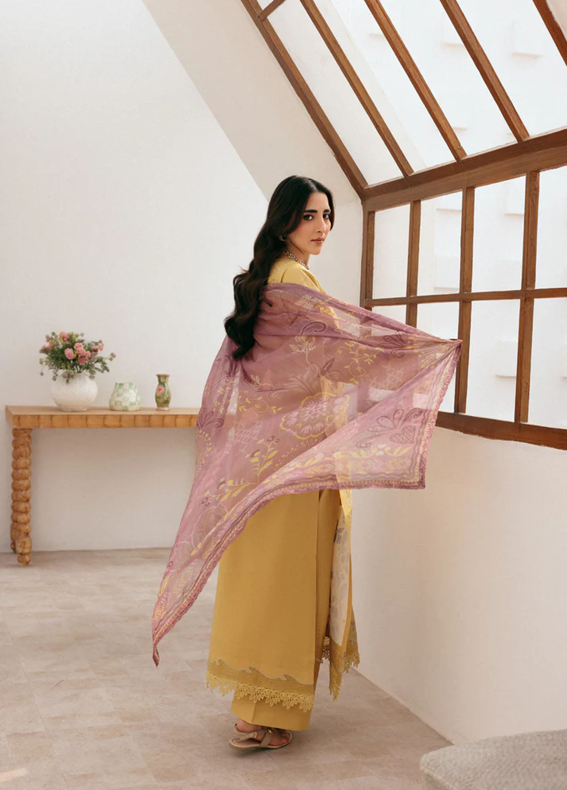 Zync By Florent Luxury Embroidered Lawn 3 Piece Unstitched Suit FL26ZLL D-FZ-1B Zync By Florent Luxury Embroidered Lawn 3 Piece Unstitched Suit FL26ZLL D-FZ-1B
