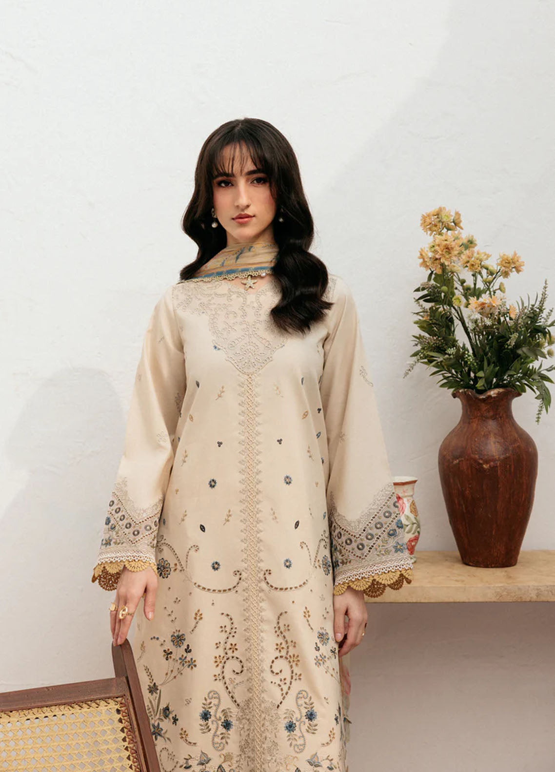 Zync By Florent Luxury Embroidered Lawn 3 Piece Unstitched Suit FL26ZLL D-FZ-3A Zync By Florent Luxury Embroidered Lawn 3 Piece Unstitched Suit FL26ZLL D-FZ-3A