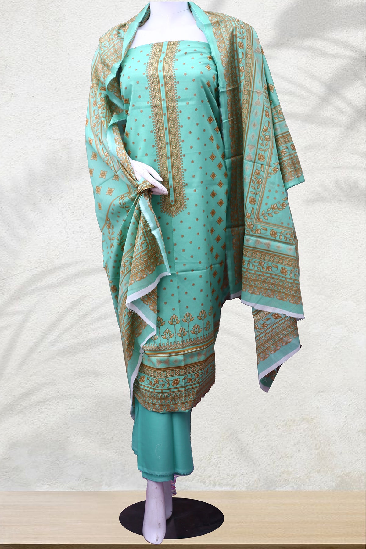 Bin Saeed Printed Lawn Unstitched 3 Piece Suit - 04 Bin Saeed Printed Lawn Unstitched 3 Piece Suit - 04
