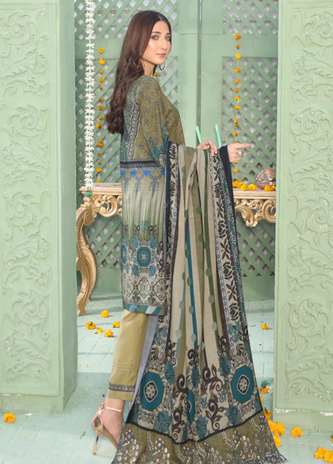 D#09 MTF Flora Dhanak Handwork Collection 1022 D#09 MTF Flora Dhanak Handwork Collection 1022