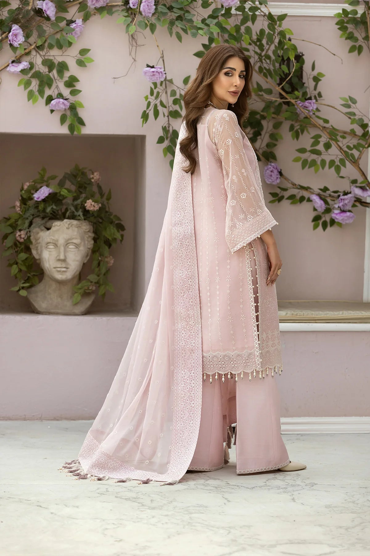 D#06 Alizeh Dhaagay Luxury Emb Chiffon Collection 323 V-1 D#06 Alizeh Dhaagay Luxury Emb Chiffon Collection 323 V-1