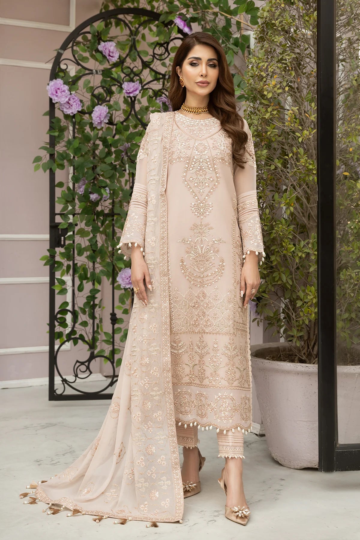 D#10 Alizeh Dhaagay Luxury Emb Chiffon Collection 323 V-1 D#10 Alizeh Dhaagay Luxury Emb Chiffon Collection 323 V-1