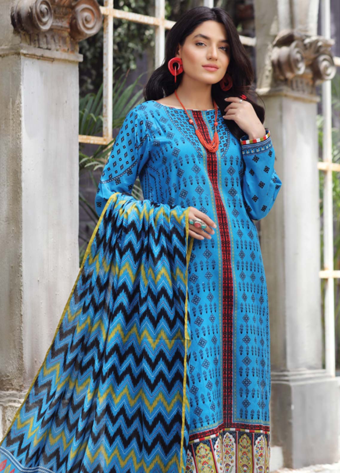 D#7425b Lsm Lakhany Komal Printed Lawn Collection 622 D#7425b Lsm Lakhany Komal Printed Lawn Collection 622