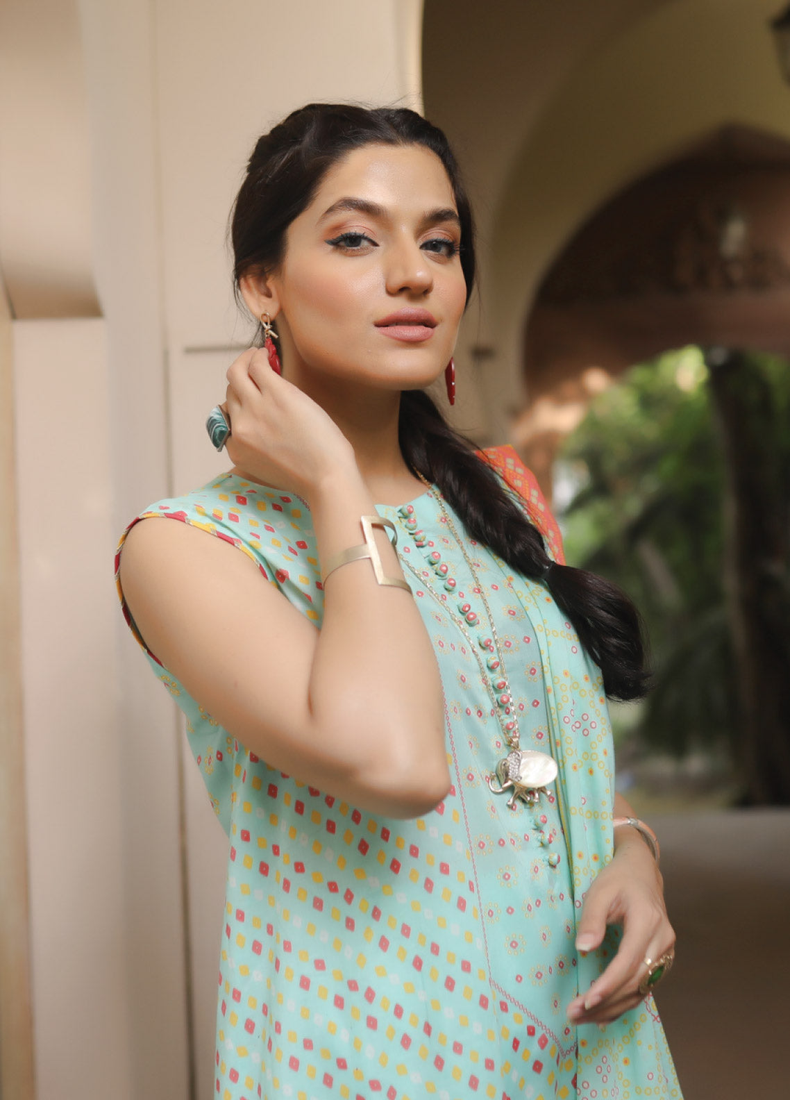 D#7427b Lsm Lakhany Komal Printed Lawn Collection 622 D#7427b Lsm Lakhany Komal Printed Lawn Collection 622