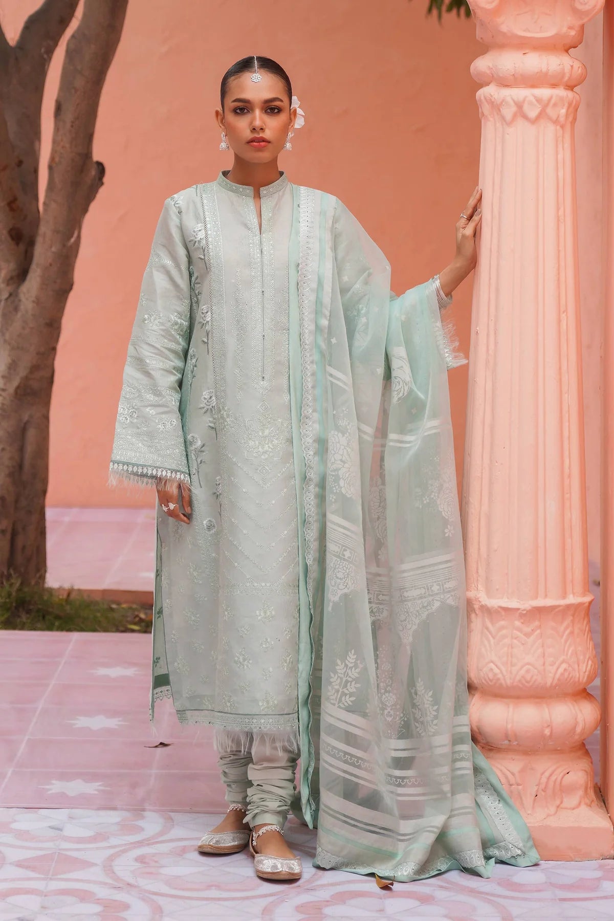 D#13B Zara Shahjahan Emb Lawn Collection 323 D#13B Zara Shahjahan Emb Lawn Collection 323