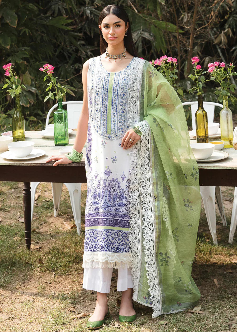 Bahar By Afrozeh Printed Lawn Unstitched 3 Piece Suit - 04 Bahar By Afrozeh Printed Lawn Unstitched 3 Piece Suit - 04