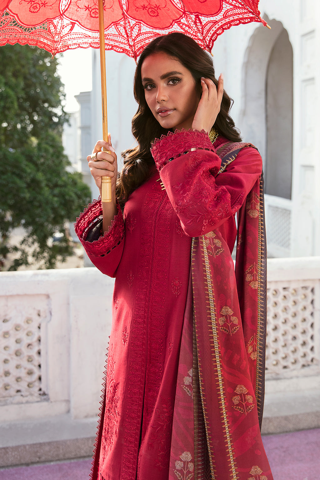 Lamhay By Afrozeh Embroidered Lawn Unstitched 3 Piece Suit - 08 Lamhay By Afrozeh Embroidered Lawn Unstitched 3 Piece Suit - 08
