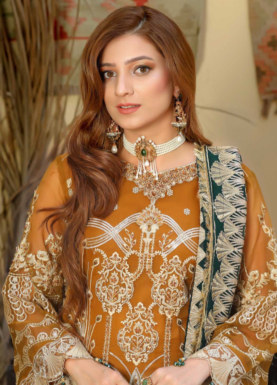 Areesha Embroidered Organza Unstitched 3 Piece Suit - 01 Areesha Embroidered Organza Unstitched 3 Piece Suit - 01