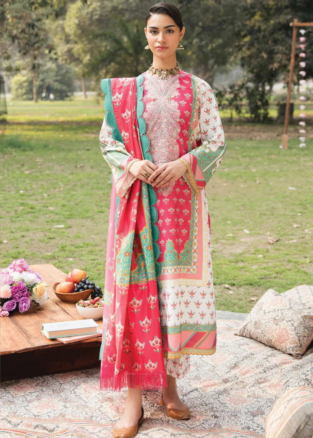 Bahar By Afrozeh Printed Lawn Unstitched 3 Piece Suit - 06 Bahar By Afrozeh Printed Lawn Unstitched 3 Piece Suit - 06