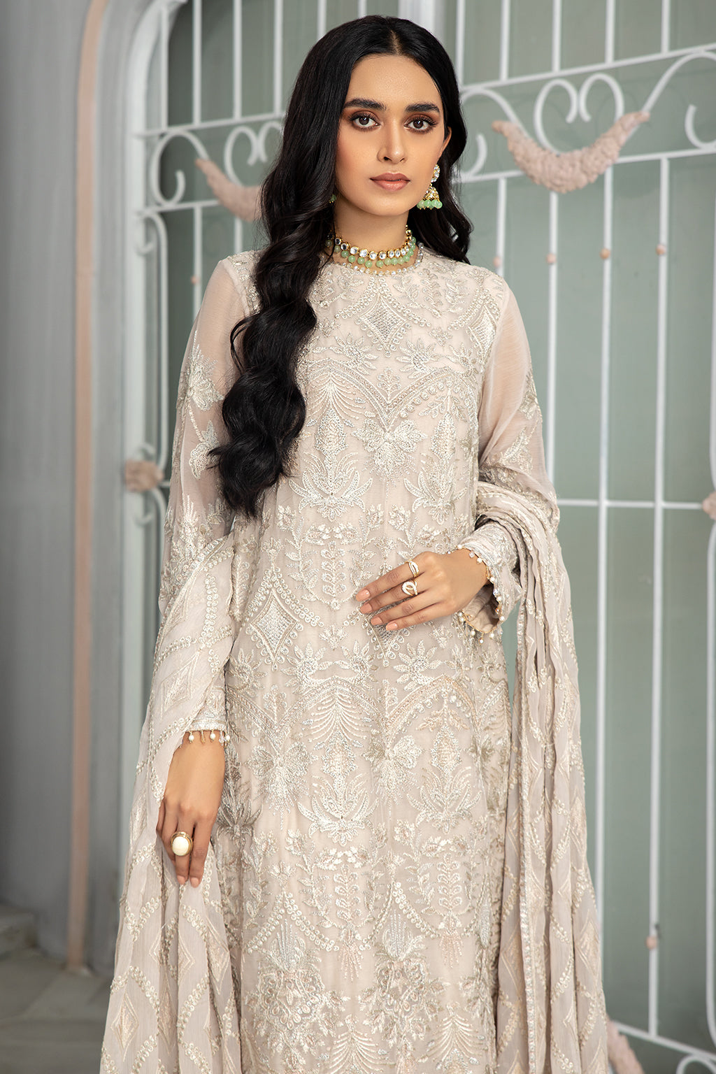 Bahaar by Zarif Embroidered Chiffon Unstitched 3 Piece Suit - ZB 08 FAUNA Bahaar by Zarif Embroidered Chiffon Unstitched 3 Piece Suit - ZB 08 FAUNA