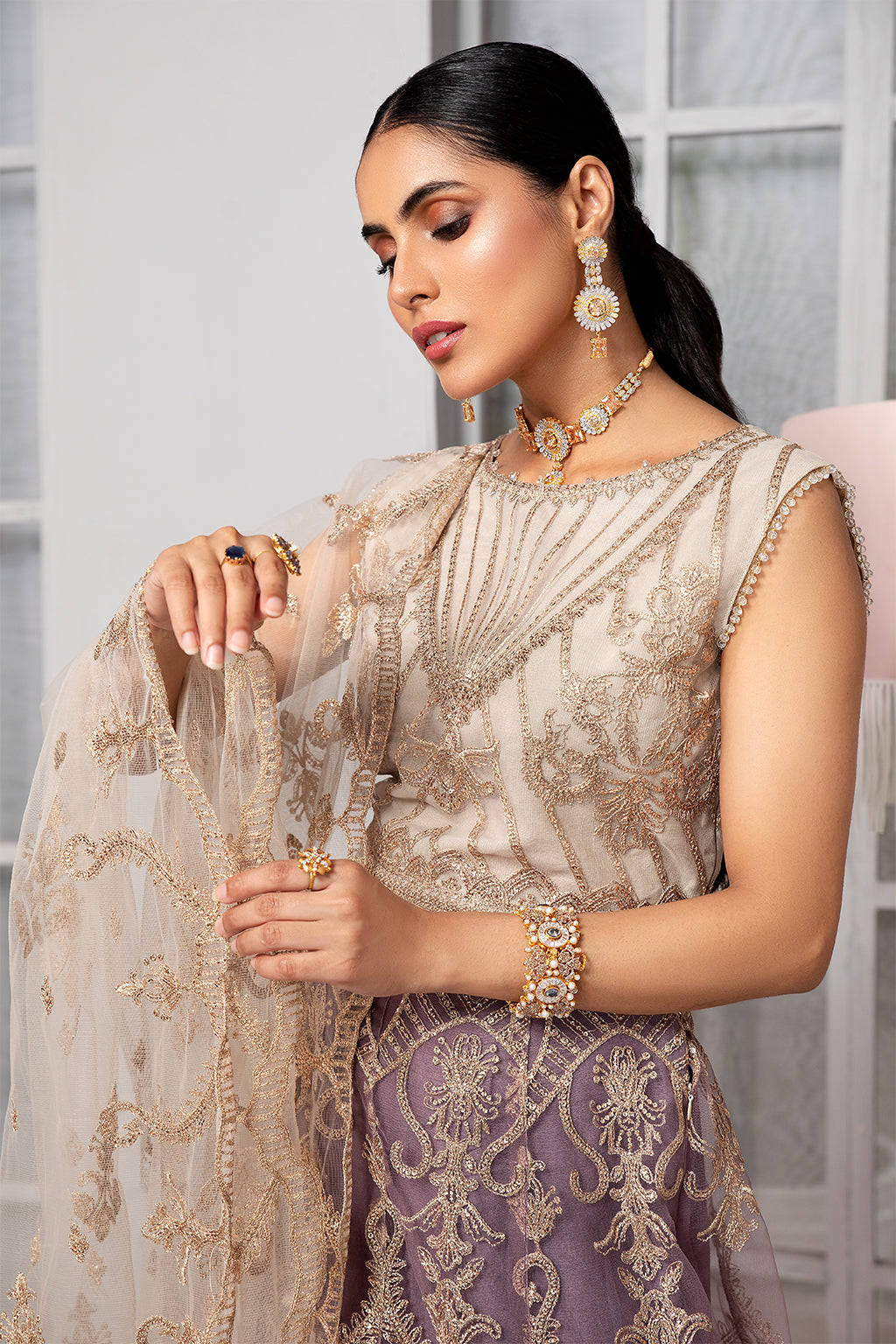 Bahaar by Zarif Embroidered Net Unstitched 3 Piece Suit - ZB 01 MAUVE Bahaar by Zarif Embroidered Net Unstitched 3 Piece Suit - ZB 01 MAUVE