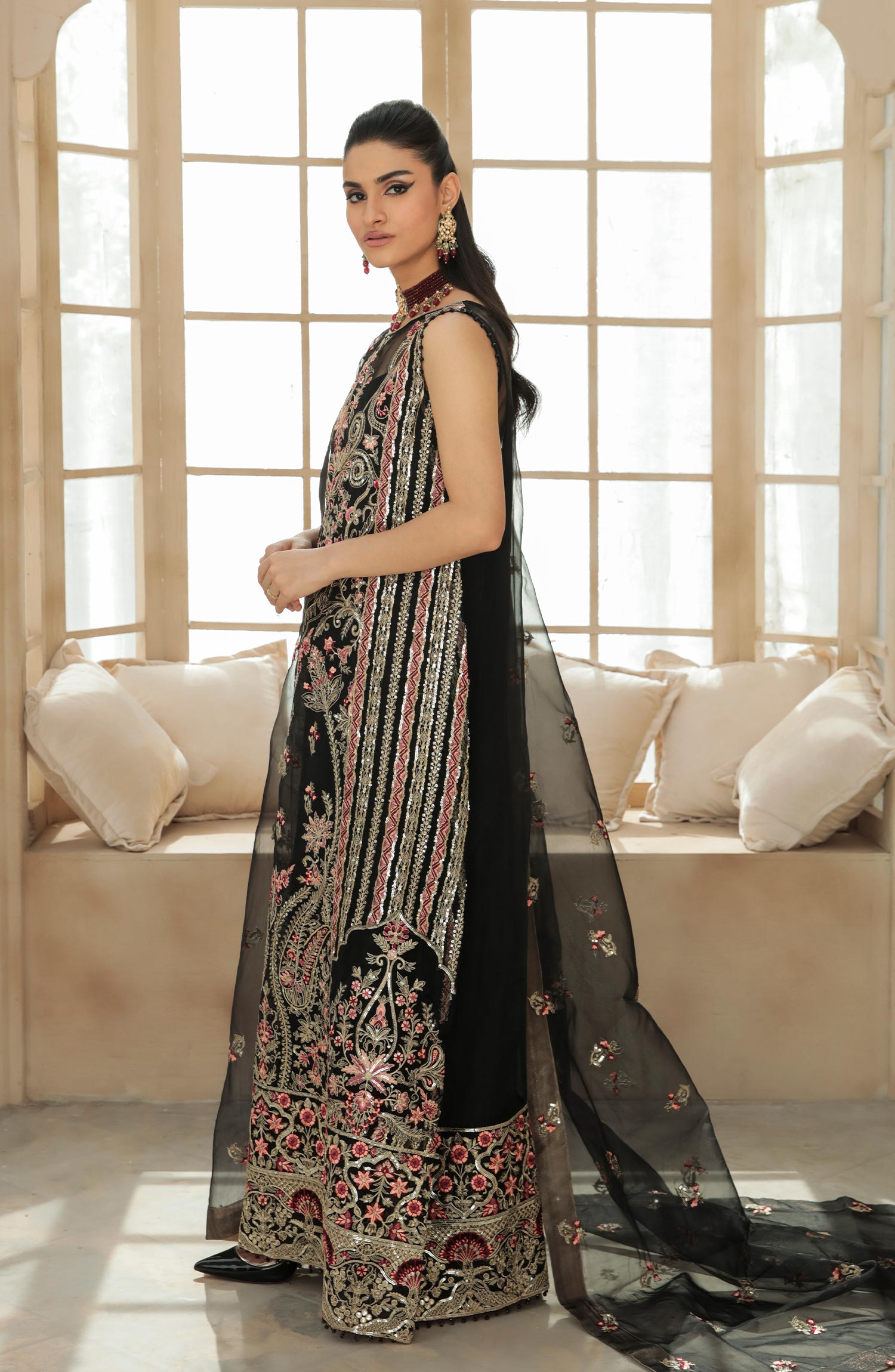 Maryum N Maria Unstitched 3 Piece Seyah Maryum N Maria Unstitched 3 Piece Seyah