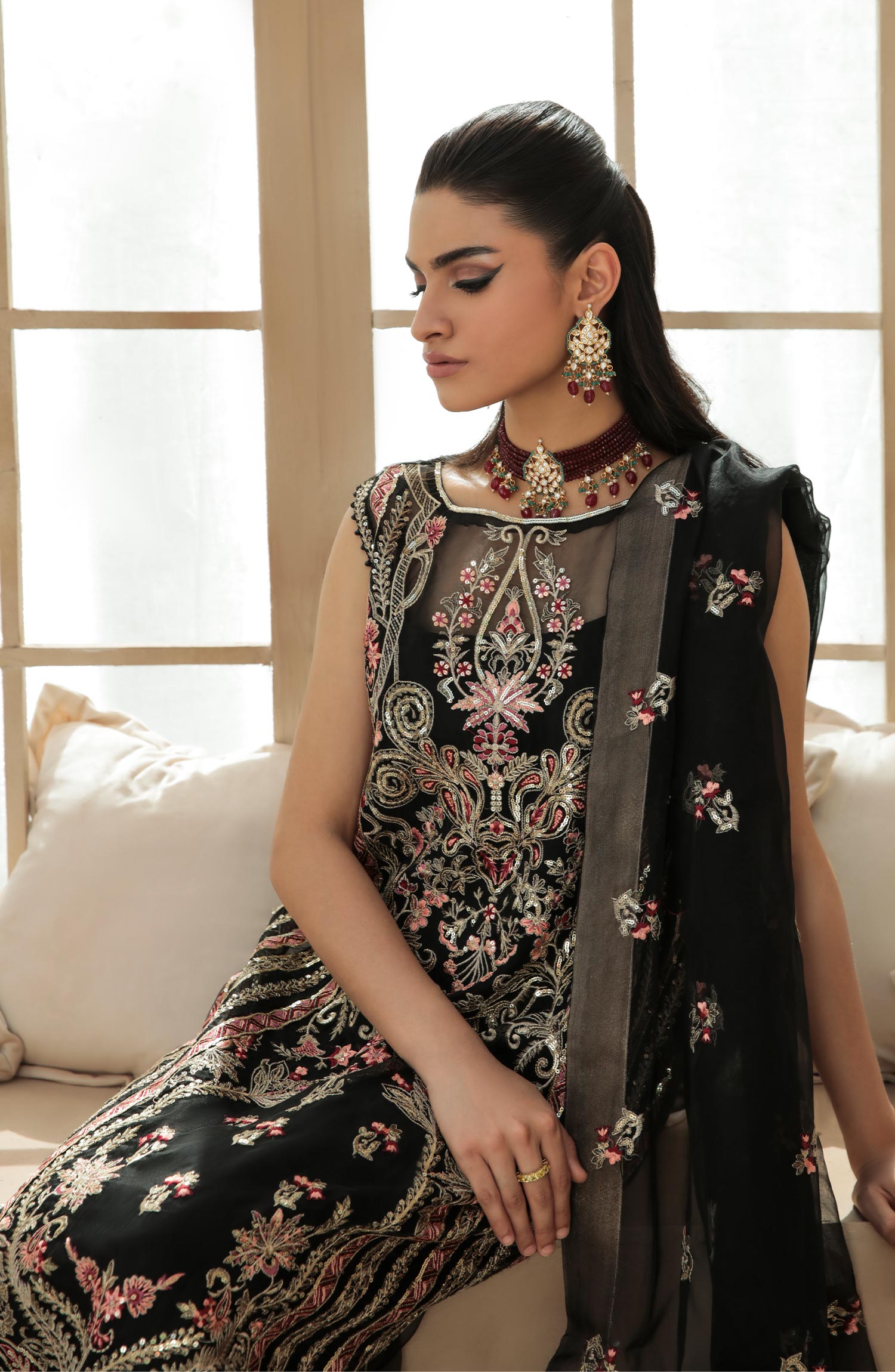 Maryum N Maria Unstitched 3 Piece Seyah Maryum N Maria Unstitched 3 Piece Seyah
