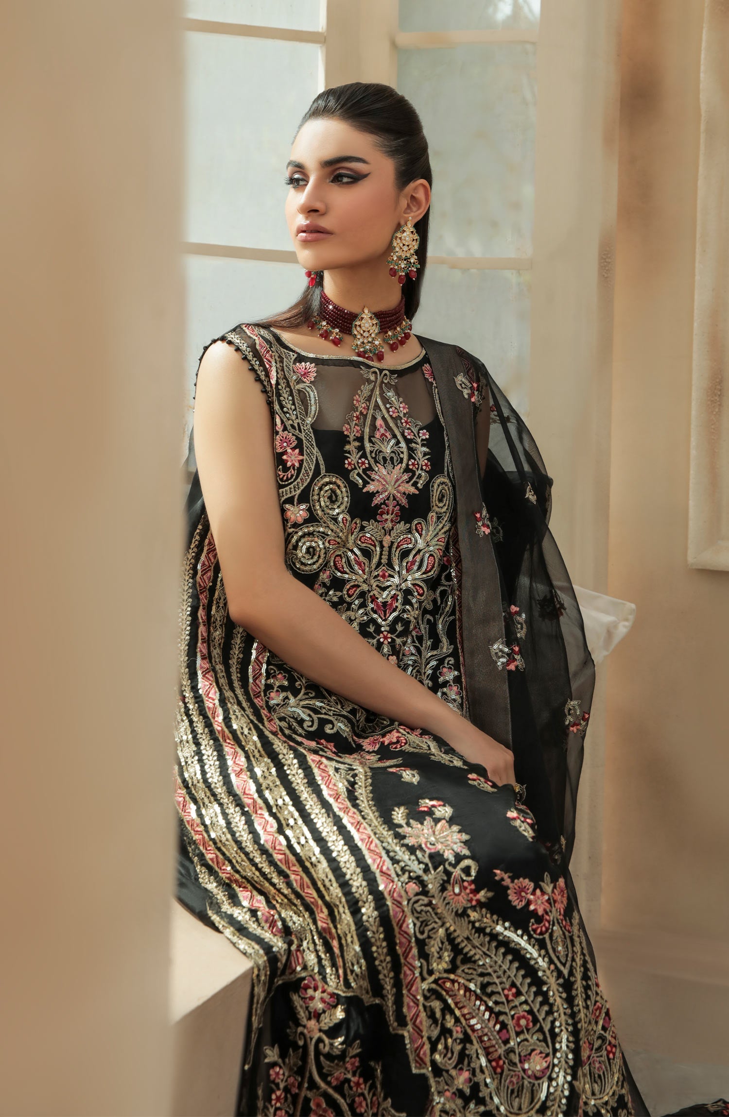 Maryum N Maria Unstitched 3 Piece Seyah Maryum N Maria Unstitched 3 Piece Seyah