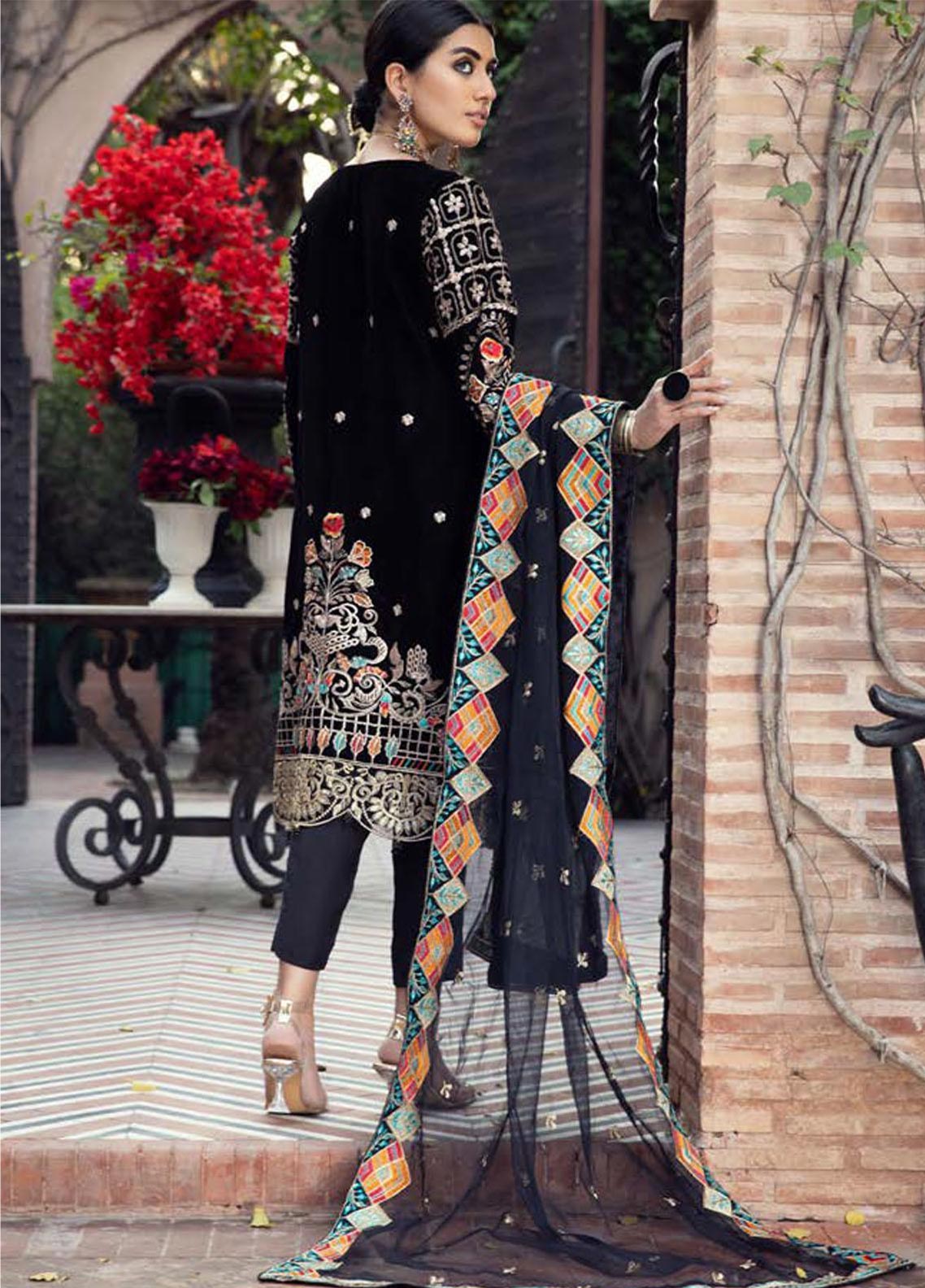 D#06 Zebtan Zeenat Emb Chiffon Collection 1221 D#06 Zebtan Zeenat Emb Chiffon Collection 1221