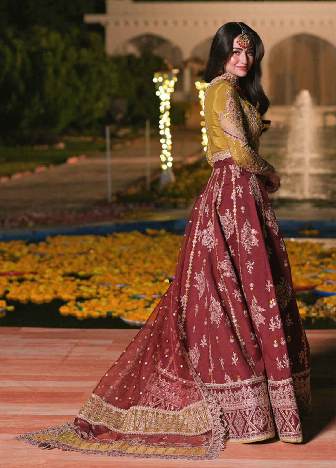 Mastani By Qalamkar Embroidered Jacquard Unstitched 3 Piece Suit - 05 Mastani By Qalamkar Embroidered Jacquard Unstitched 3 Piece Suit - 05