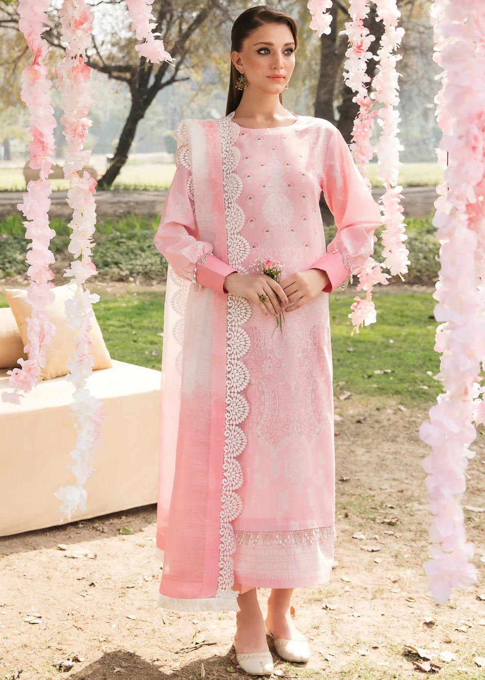 Bahar By Afrozeh Printed Lawn Unstitched 3 Piece Suit - 05 Bahar By Afrozeh Printed Lawn Unstitched 3 Piece Suit - 05